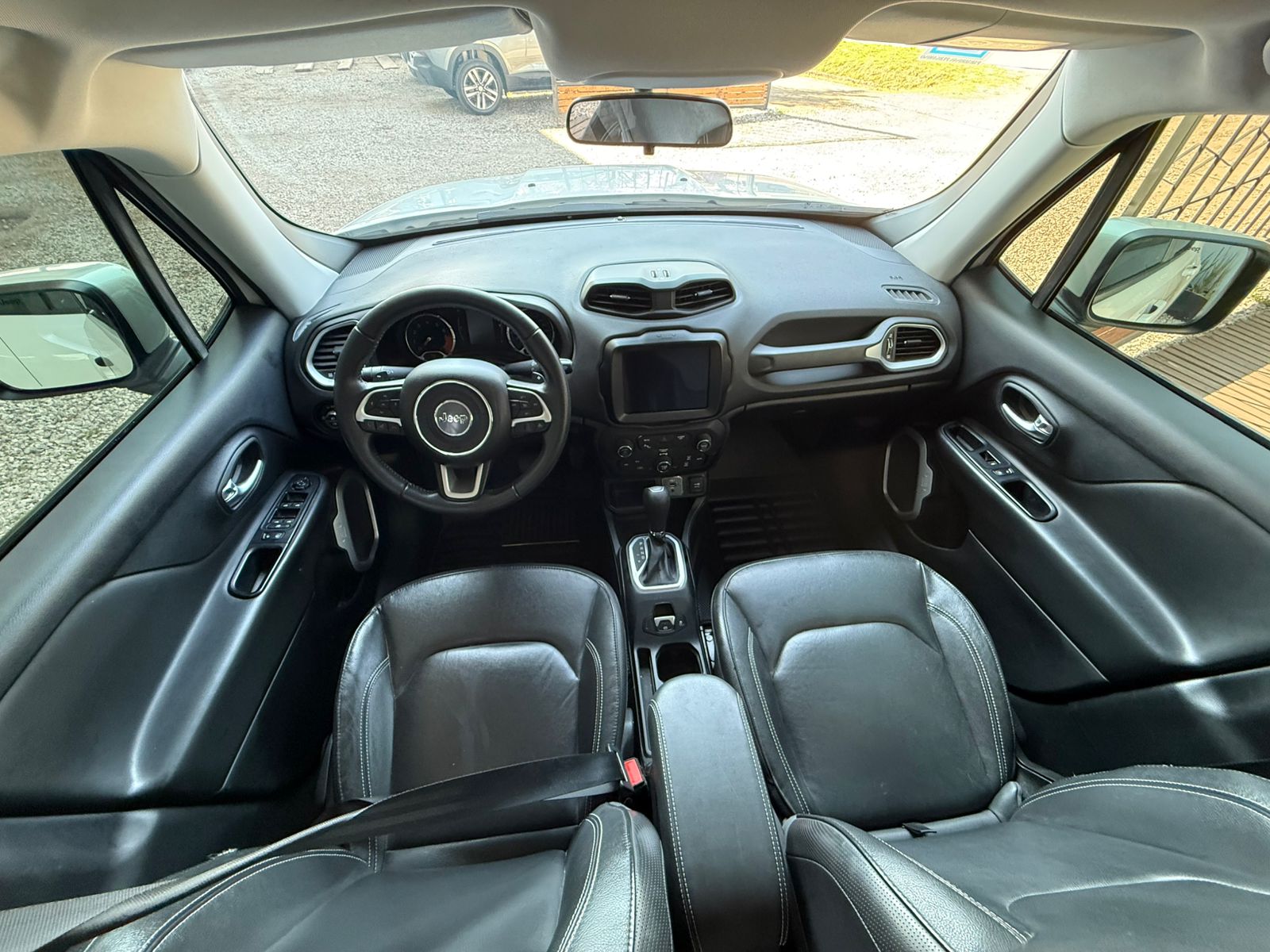 JEEP - RENEGADE LONGITUDE - AUTOMÁTICA - 2022